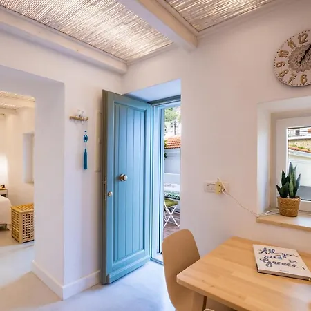 Valandou Guesthouses Karpathos Town  Exterior photo