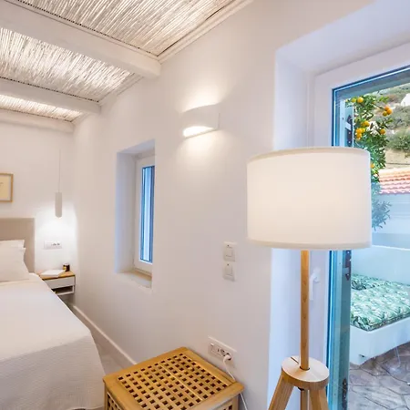 Valandou Guesthouses Karpathos Town  Exterior photo