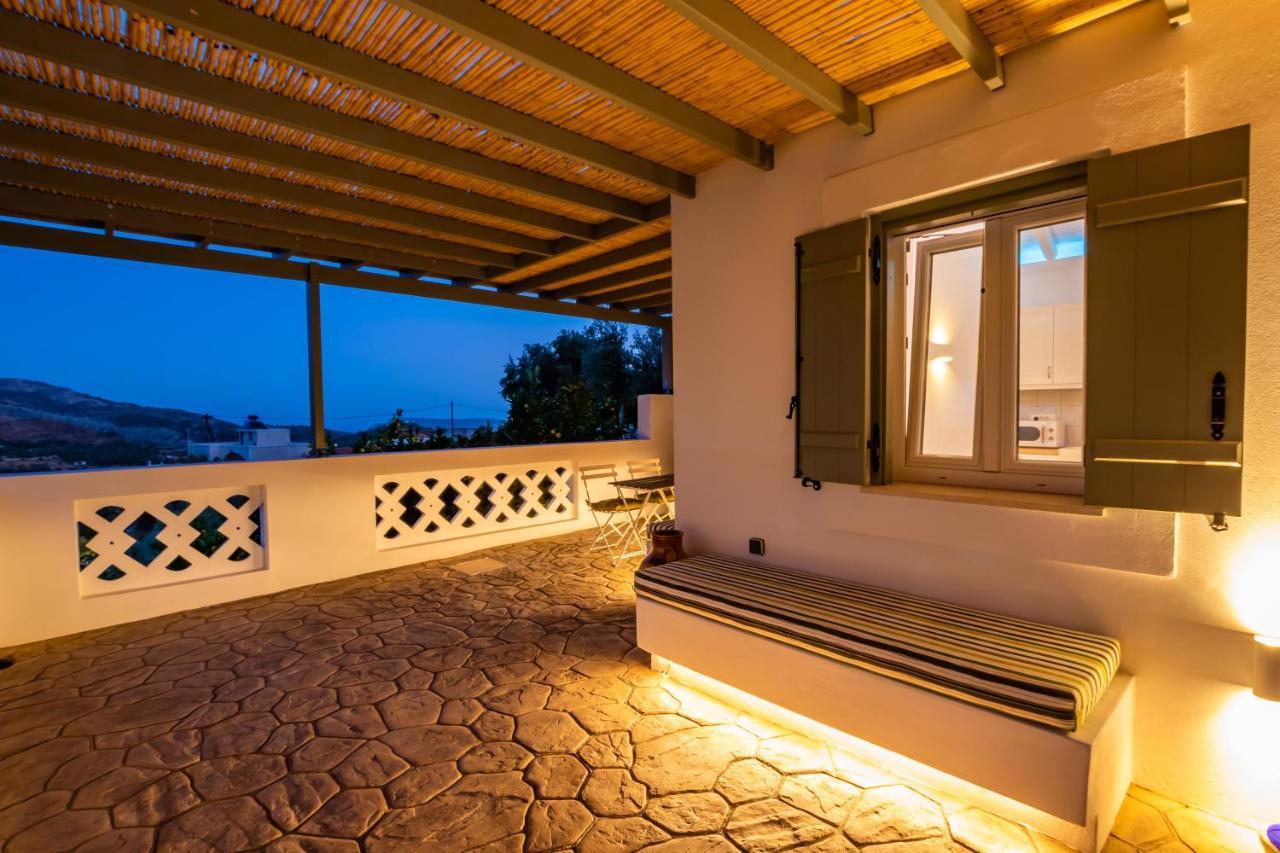 Valandou Apartment