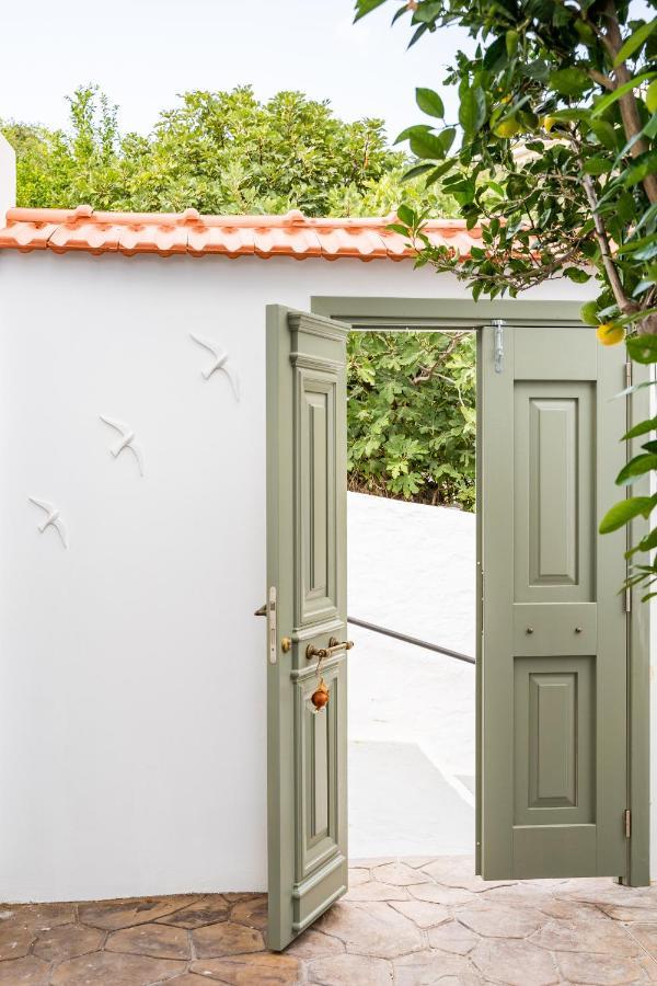 Valandou Apartment