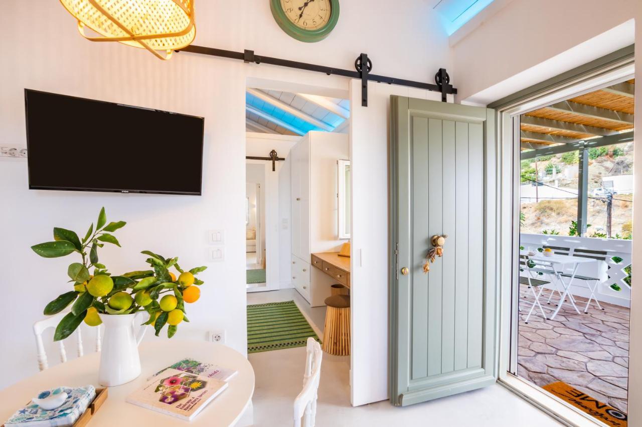 Valandou Apartment *